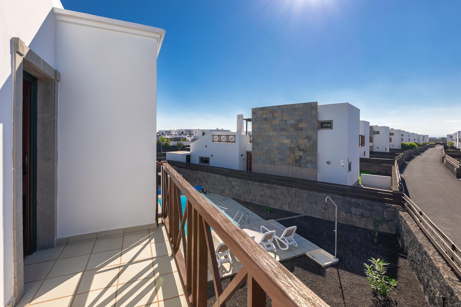 Camelot Holiday Homes By Livvo Playa Blanca  Exterior foto